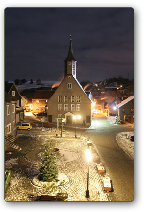 Schmiedefeld bei Nacht